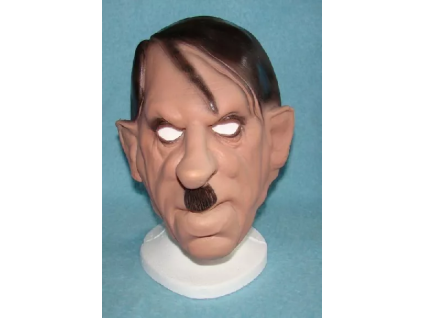 maska adolfo.jpg.big
