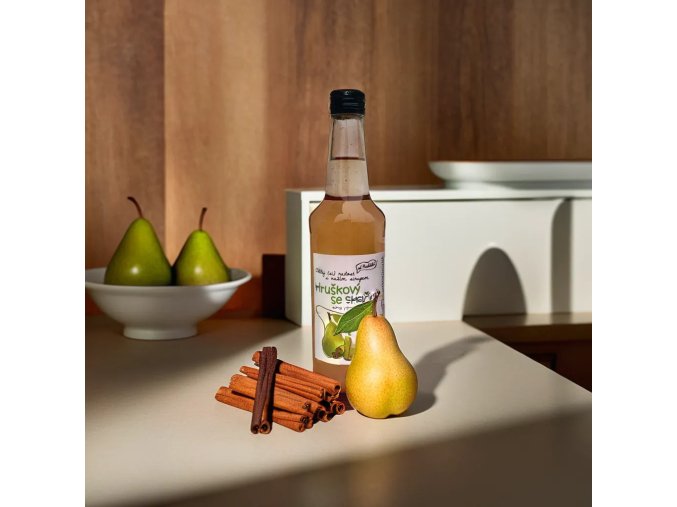 Sirup Hruškový se skořicí 500 ml Od Macháčků