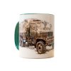 Hrneček s motivem vojenského nákladního vozu Praga