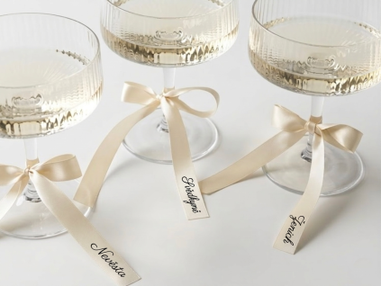 ChampagneStuhy