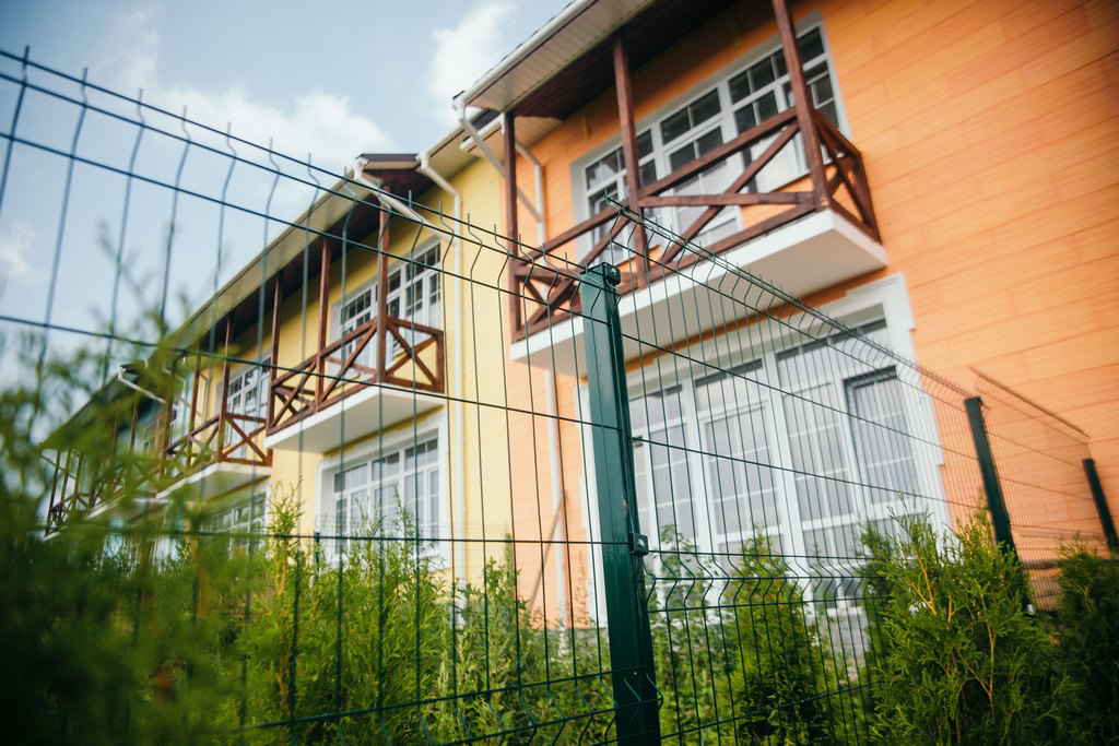 Jaké existují typy sloupků pro oplocení?