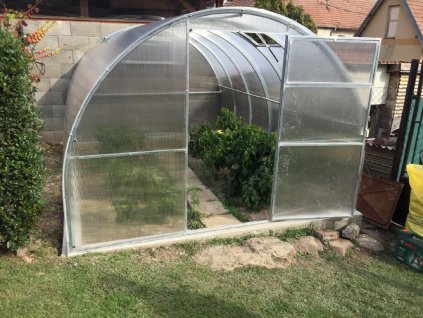 Polykarbonátový skleník IGEL MANDARIN 4 x 3 m, 4 mm + Predmontáž polykarbonátu na čelá skleníka zadarmo
