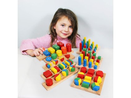 Towa Dřevěná třídicí hra Montessori s geometrickými tvary pro stohování, třídění, formování pro děti od 3 let 1