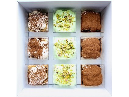 Boxik tiramisu dezerty nekolika příchutí