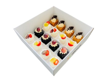 Boxík variace minidezertů Pavlova a čokoládových brownies bez lepku