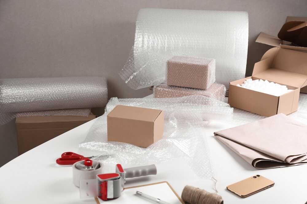 Obalový materiál: vše, co potřebujete k balení zboží