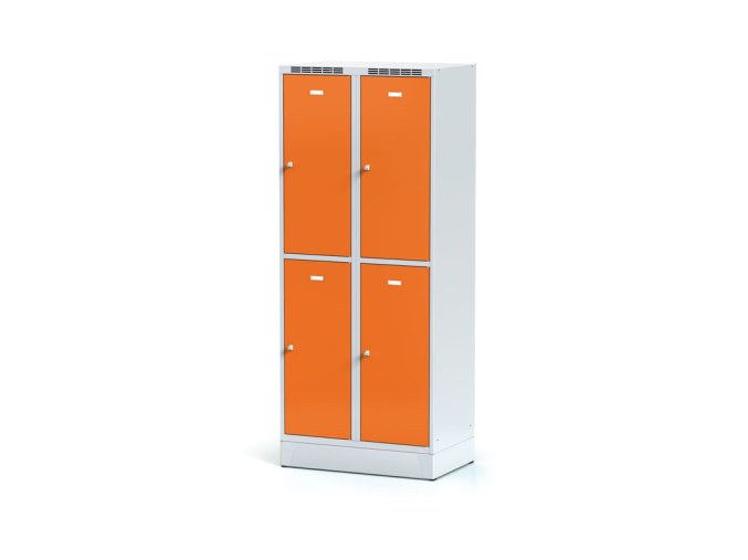 Šatní skříňka s úložnými boxy na soklu, 4 boxy, 1920 x 800 x 500 mm, cylindrický zámek, oranžové dveře