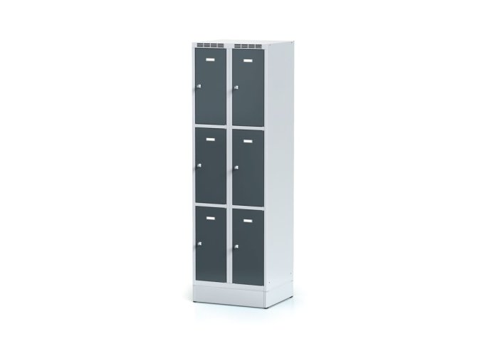 satni skrinka s uloznymi boxy na soklu 6 boxu 1920 x 600 x 500 mm cylindricky zamek tmave sede dvere 12781
