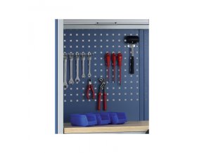 perforovany zadni panel na naradi expert otvory 10x10 mm roztec 38x38 mm modra 9348