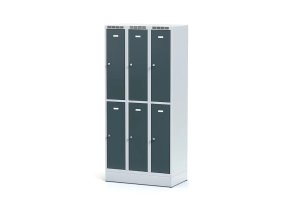 kovova satni skrinka s uloznymi boxy na soklu 6 boxu 1920 x 900 x 500 mm cylindricky zamek tmave sede dvere 126004