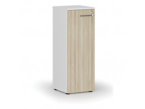 Nízká kancelářská skříň s dveřmi PRIMO WHITE, 1087 x 400 x 420 mm, bílá/dub přírodní