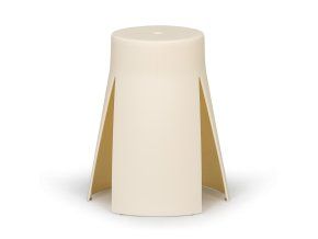 plastova stolicka riko bezova 133260