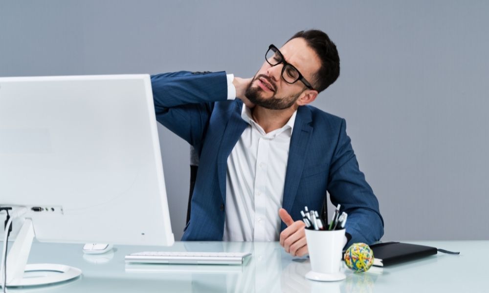 Víte, jaká je správná poloha monitoru a proč na ní tak záleží?