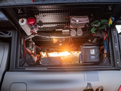 11295 alu cab molle mriezka pre bocne dvere canopy camper hardtopu