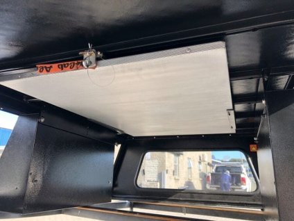 11865 alu cab drziaky stola do hardtopu