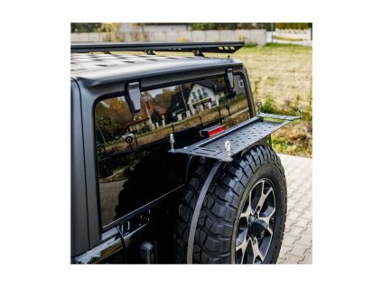 mocowanie trap przy kole zapasowym bison gear