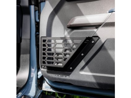 right cargo basket bison gear