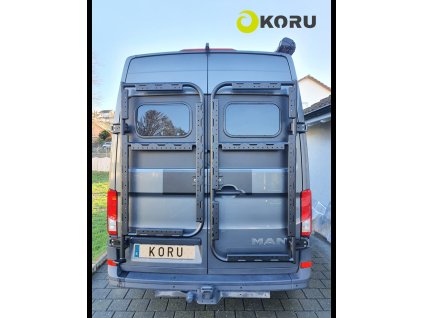 universal rear mounted carrier for vw crafter 2017
