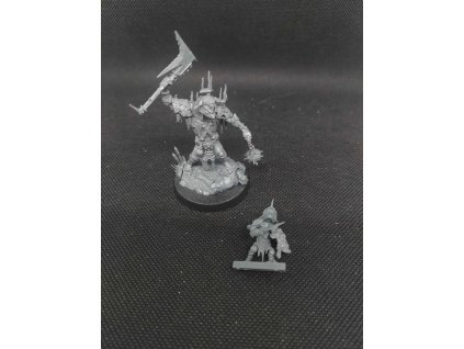Orruk Warclans Killaboss with Stab grot (Bazar)