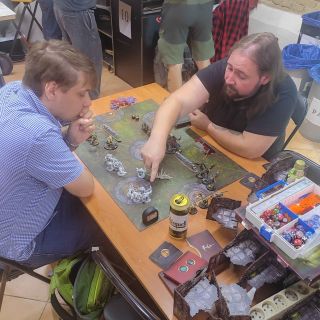 #warhammercommunity #aosspearhead #ageofsigmar #ogridoupe Čtvrtky patří Age of Sigmar 🔥 Kromě výukových her pro nováčky si...