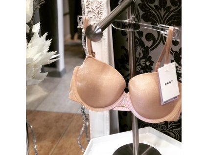 F405F294 D331 4951 875B DC9EF6182578 kopie