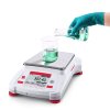 AX2202/E laboratorní váha Ohaus