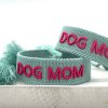 Náramek "DOG MOM" mint
