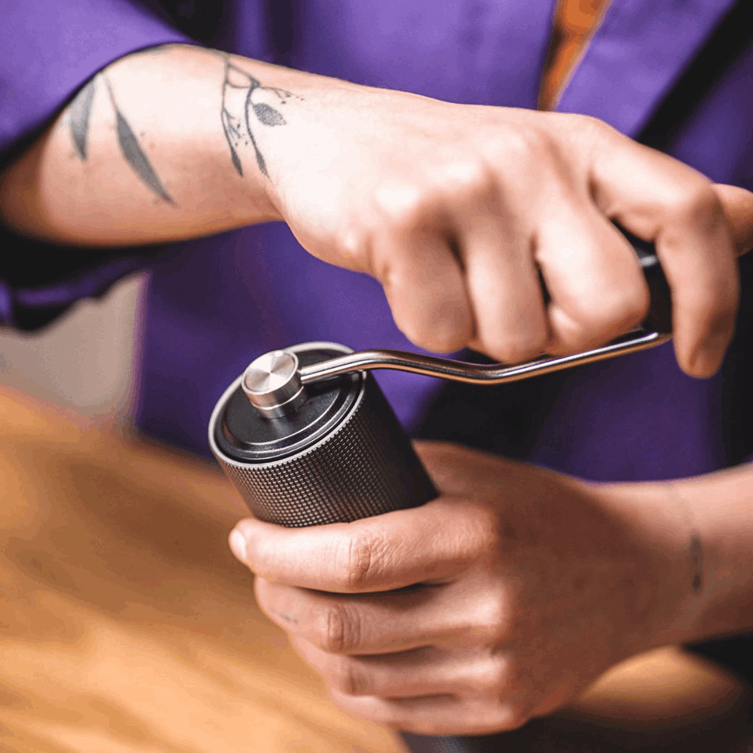 Jak hrubost mletí kávy a čas extrakce ovlivňují chuť vašeho šálku