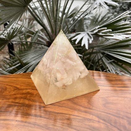 Pyramida OHORAI ~ Maria