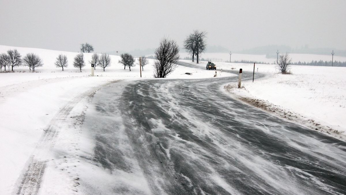 DESATERO ŘIDIČE PŘIPRAVENÉHO NA ZIMU