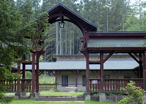 Lovecký zámeček Tři Trubky a Skládaná skála