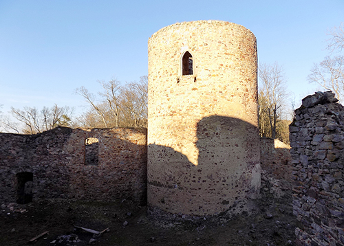 Jindřichova skála a Valdek