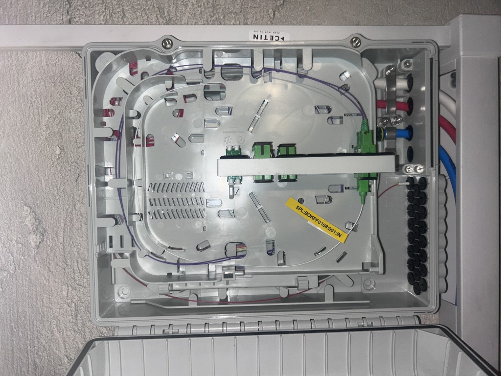 20250828_090225438_iOS