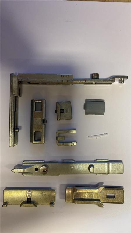 Levně SIEGENIA SIEGE MMVS0250-100010 SADA VS LM-DK KPS
