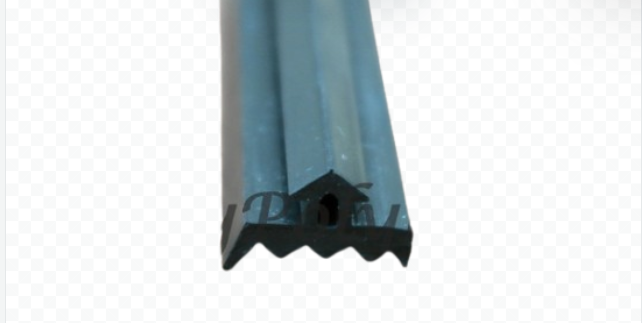 PRYŽOVÉ GUMOVÉ TĚSNĚNÍ (EPDM) 16/6 mm ČERNÉ - do lišty HRANATÉ SPODNÍ 50/7 mm nebo 60/9 mm