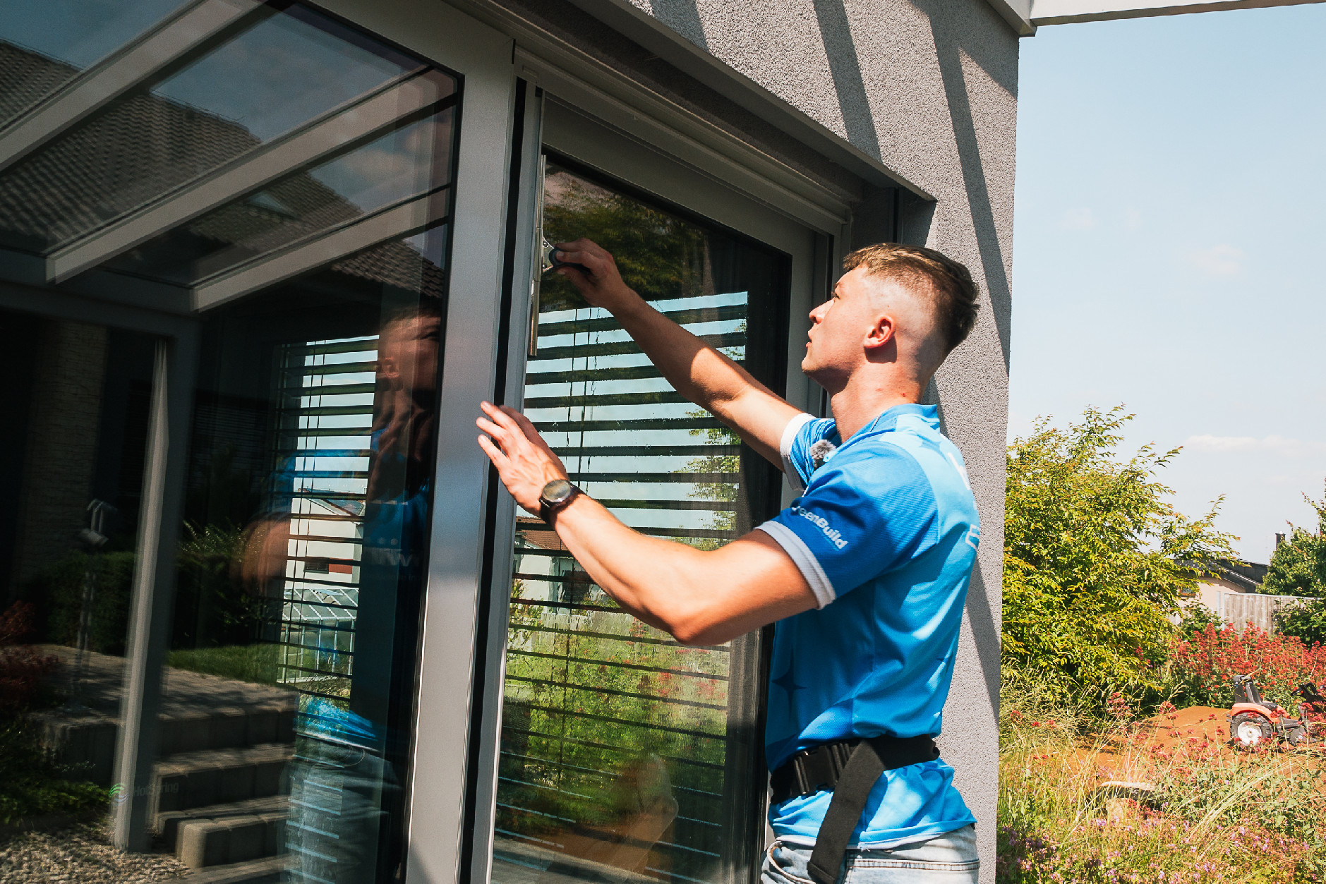 Levně Mytí a čištění okenních a dveřních skel - PREMIUM