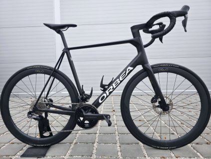 Silniční kolo Orbea ORCA M20iLTD 2025 Ultegra Di2 – velikost 60cm (XL)