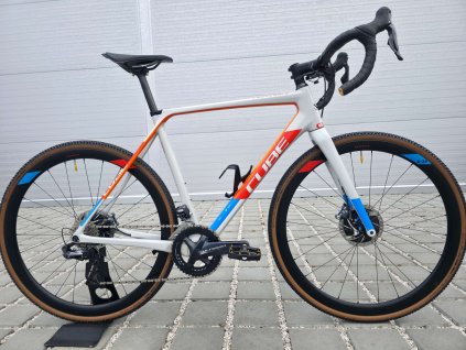 Cyklokrosové kolo Cube Cross Race C:62 SLT Ultegra RX Di2 – velikost 56cm (L)