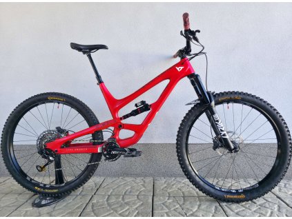 Horské kolo YT Capra CF Pro Carbon 29″ velikost XXL