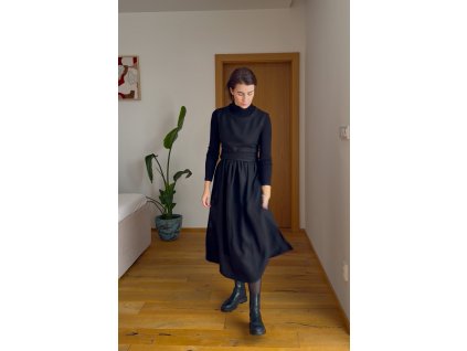 Šaty ElkeDotts Len - černá