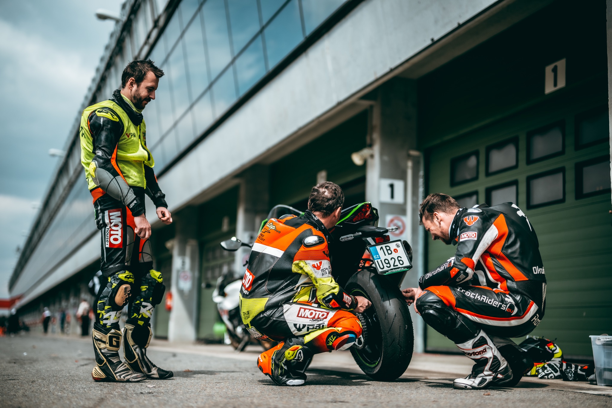 Pneumatiky a jejich provozní tlaky