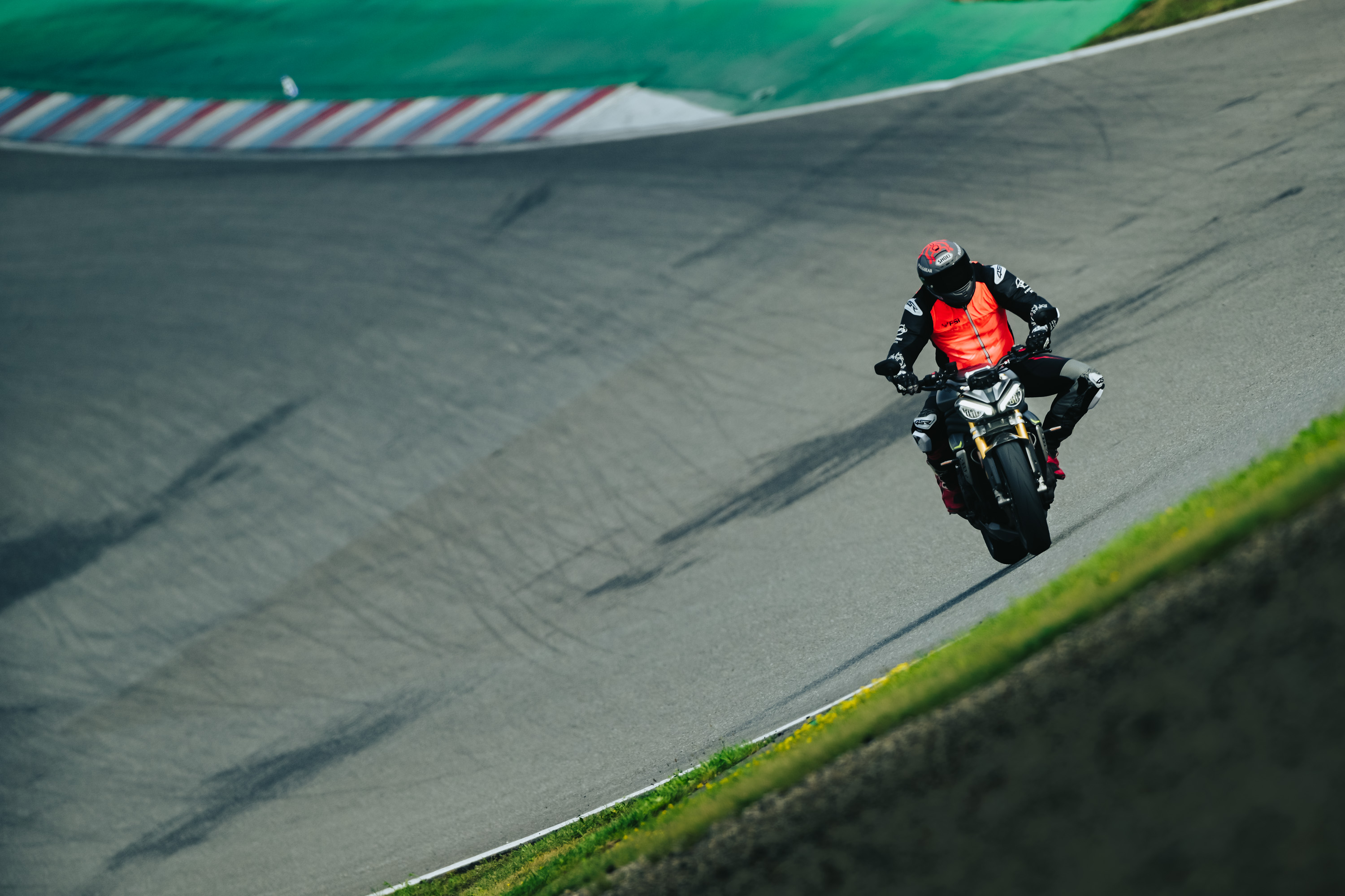 FOTOGALERIE: Okruhové jízdy 7. 8. 2023