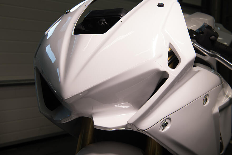 TECHNIKA MOTOCYKLU - závodní kapotáž