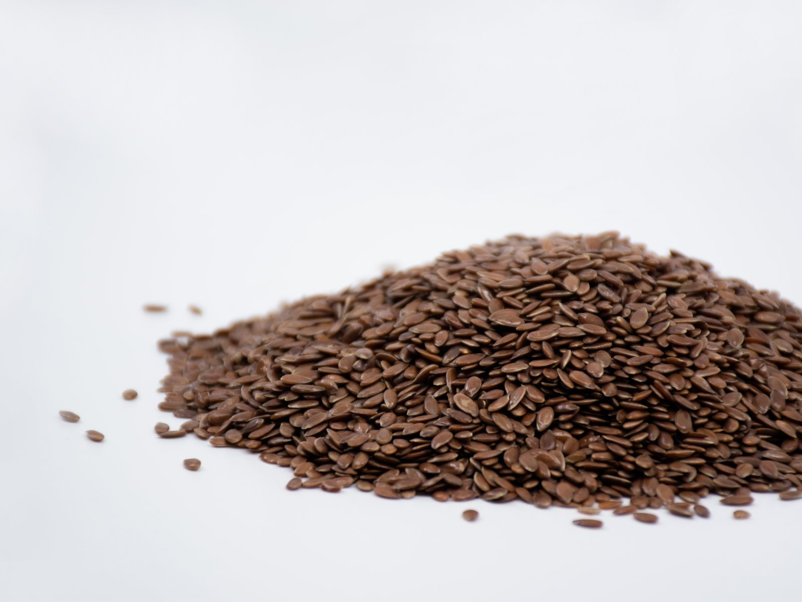 1613555097-BEWIT-FLAX-SEEDS-1247