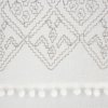 4443 4 zaclona daphne zdobena striebornou vysivkou a brmbolcami 140x250 cm