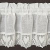 33495 2 kremova zaclona na paske doris s cipkou 150x30 cm