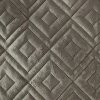 64299 2 tmavo bezovy zamatovy prehoz na postel ariel3 170x210 cm