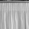 82926 8 biela etaminova zaclona s nepravidelnym striebornym vzorom na paske roxi 140x270 cm