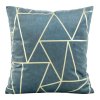 81033 svetlomodra zamatova obliecka na vankus so zlatou geometrickou potlacou moly 45x45 cm