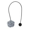 84729 magneticka spona na zavesy m124 siva kvet